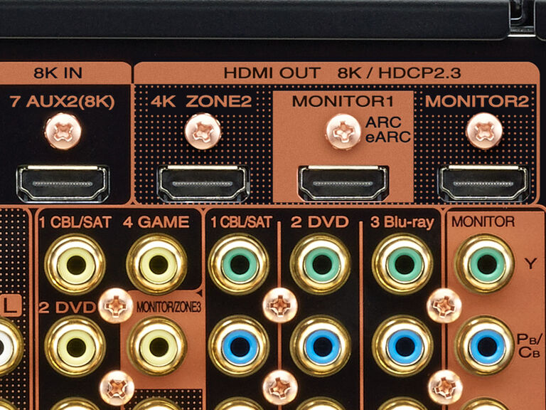 AV8805A - Connectivité avancée 8K avec support eARC